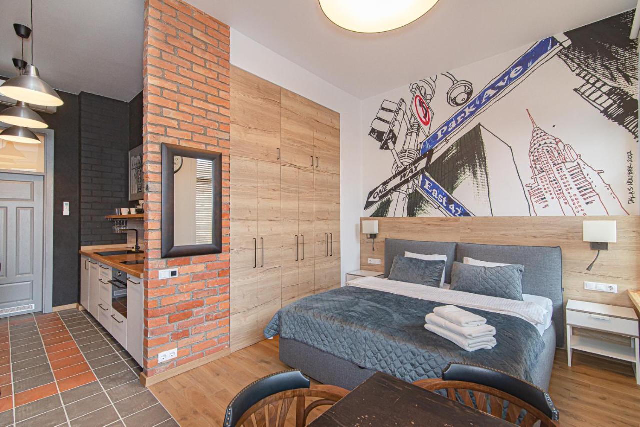 Modern Vilnius Old Town Apartment With Free Parking Экстерьер фото