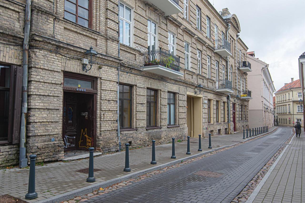 Modern Vilnius Old Town Apartment With Free Parking Экстерьер фото