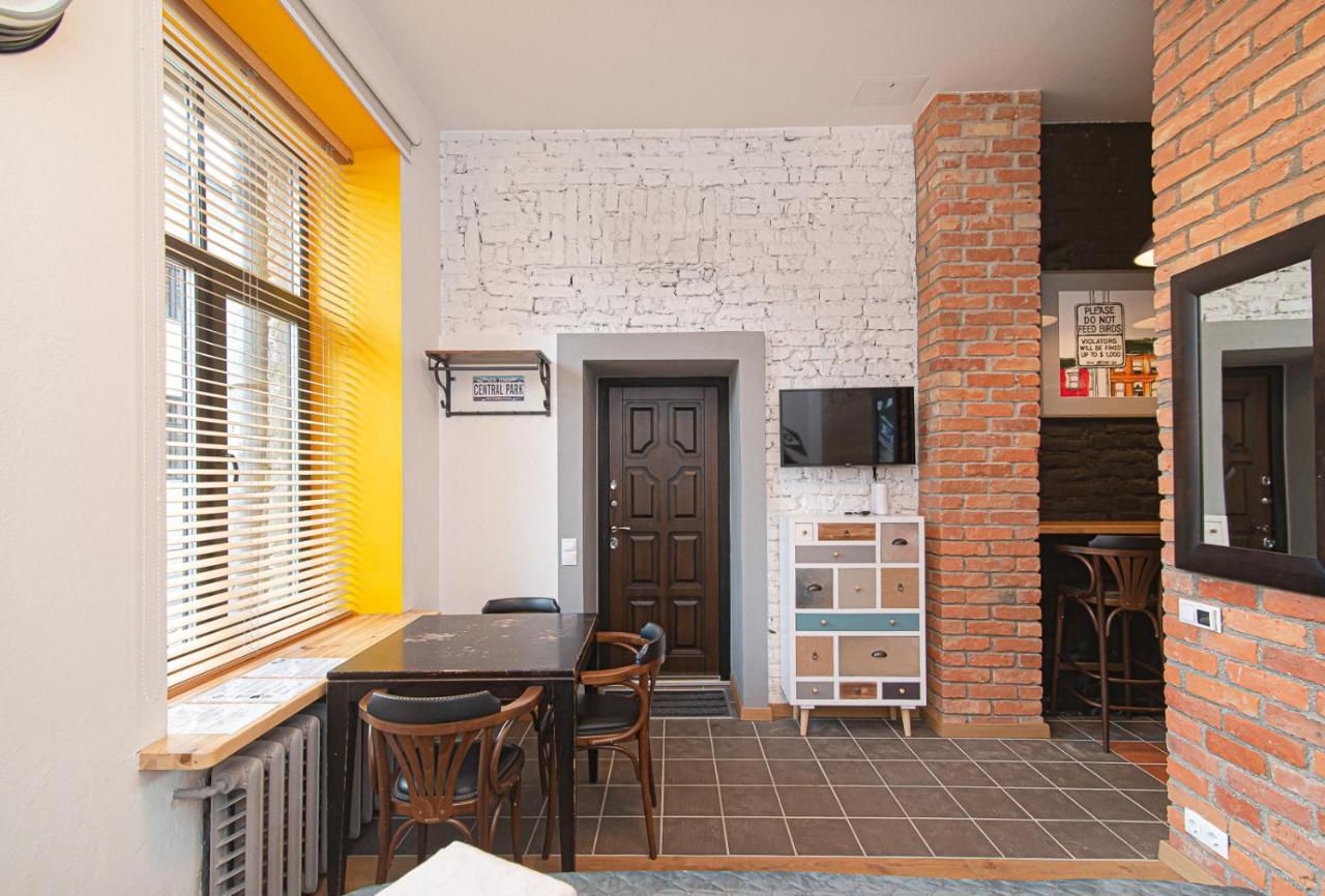 Modern Vilnius Old Town Apartment With Free Parking Экстерьер фото
